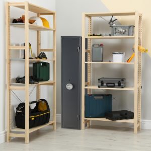 Brihard Hunter Premium 5 K sertifikuotas ginklų seifas (S1 klasė, 5 šautuvai, raktinė spyna)